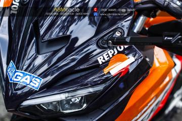 Honda CBR150R REPSOL REVOLUTION
