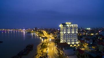 Hotel Riverside Quang Binh